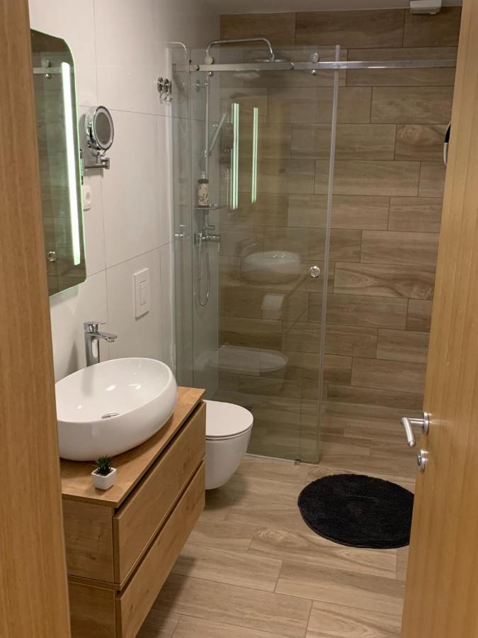 Apartmaji Pr' Nas Laško Kültér fotó