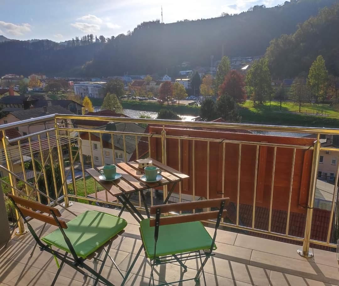 Apartmaji Pr' Nas Laško Kültér fotó